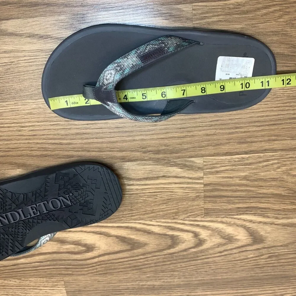 Pendleton Beach Sandals Mens Size 11‎ M Gray Black Vacation Outdoors